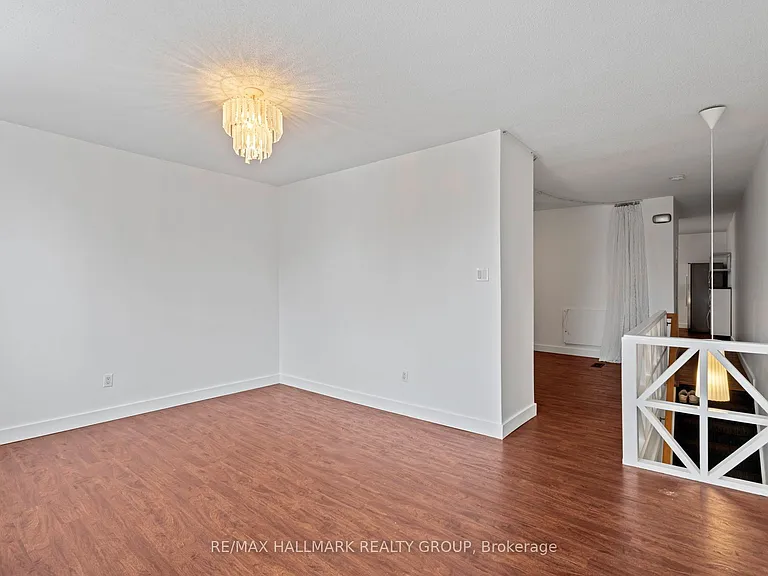 378 Booth St — Photo 5