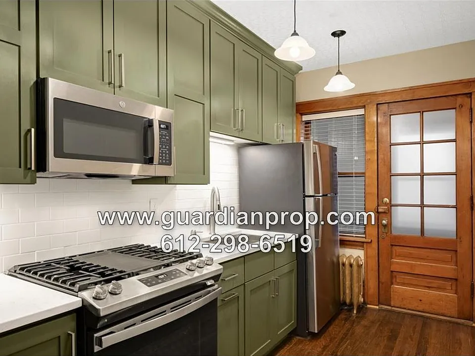 641 Marshall Ave #4