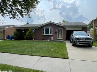 29335 Malvina Dr, Warren, MI 48088