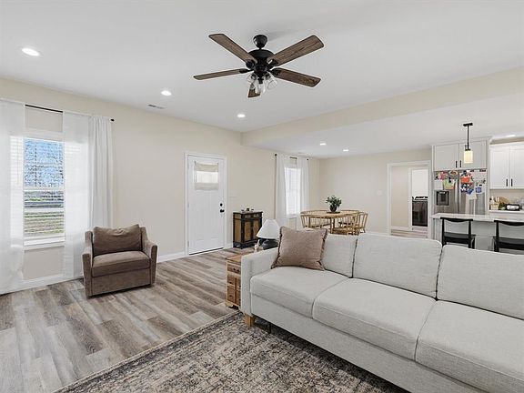 5th image of 1245 Indian Lake Dr