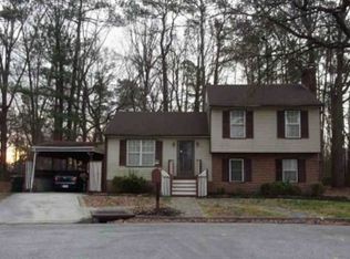906 Pebble Ct, Richmond, VA 23224