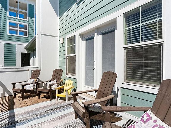 5th image of 3021 S 11th St #2