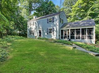 89 Countryside Dr, Berkeley Heights, NJ 07922