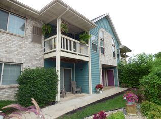 1820 Deerhaven Ln NE APT 5, Rochester, MN 55906