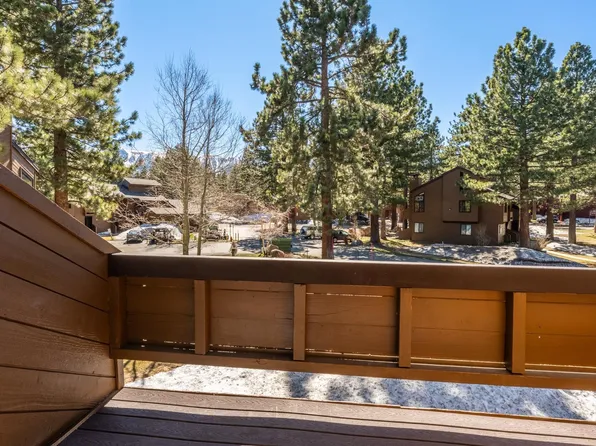 2 Arrowhead Dr #14, Mammoth Lakes, CA 93546