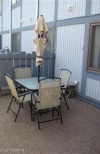 3rd image of 9024 Portage Pointe Dr