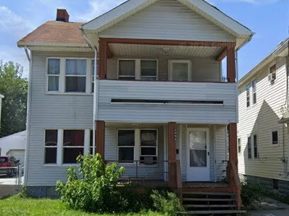 2094 W 104th St #2, Cleveland, OH 44102
