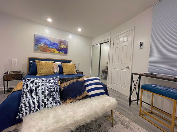 5th image of 1700 E Passyunk Ave E #1