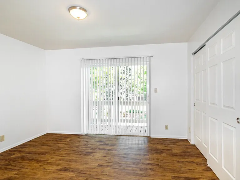 4526 Laguna Pl — Photo 3