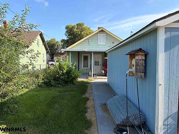 5th image of 745 L St