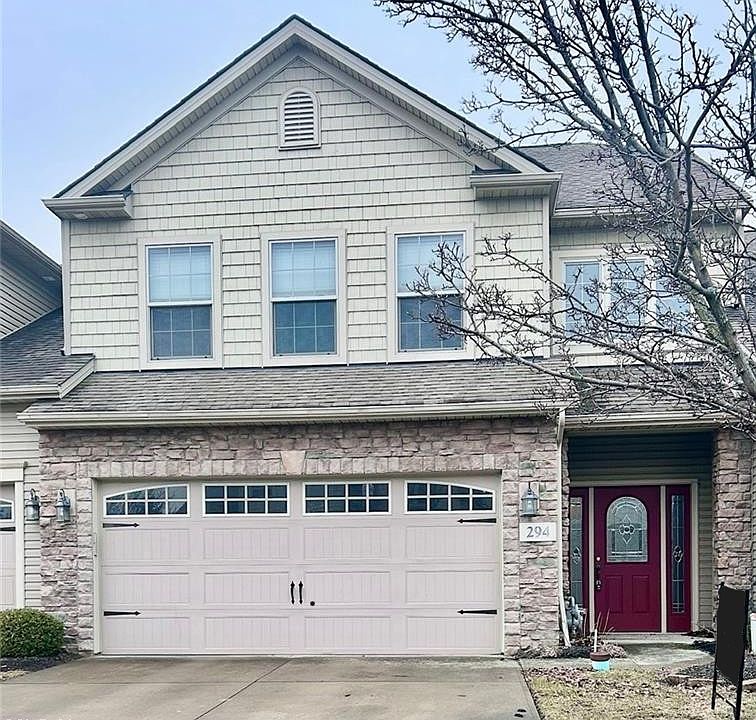 1st image of 294 Lakewick Ln