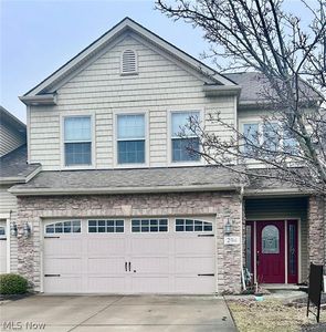294 Lakewick Ln, Willowick, OH, 44095