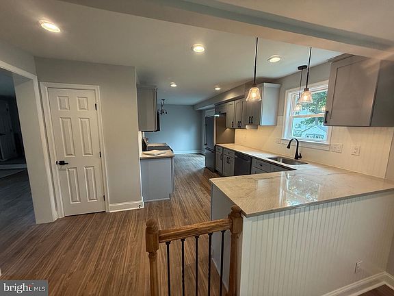 4th image of 2914 Adams Dr
