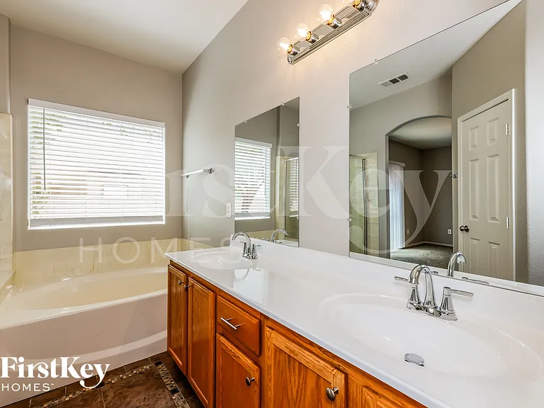 4213 San Rocco Ct — Photo 14