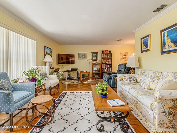 4th image of 1602 Littler Dr
