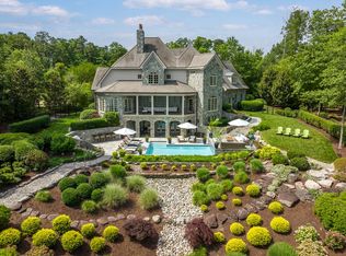 586 Yopps Cove Rd, White Stone, VA 22578