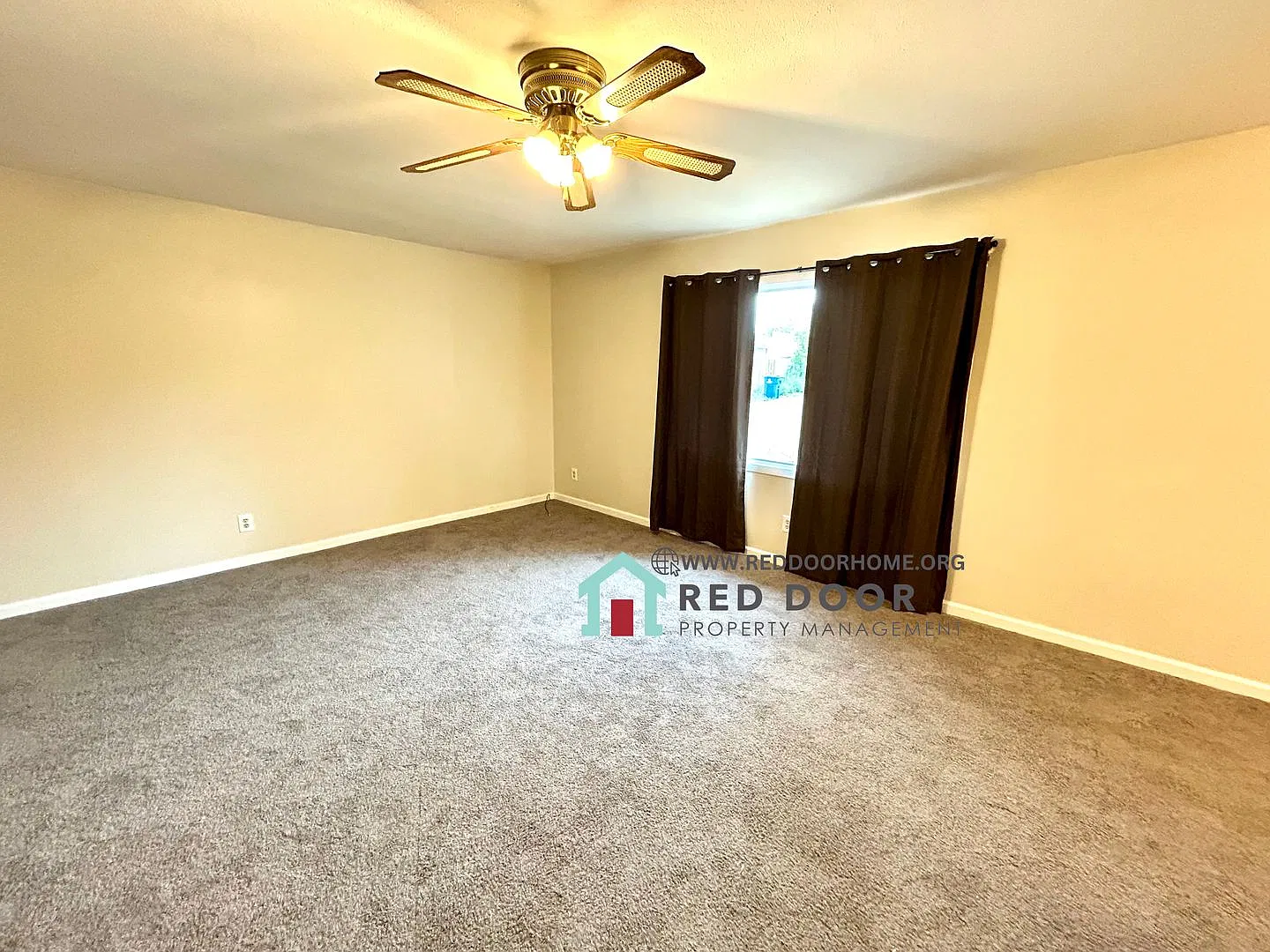 Charming 3-Bed, 2-Bath Home in Black Eagle, MT Move-In Ready! — Photo 3