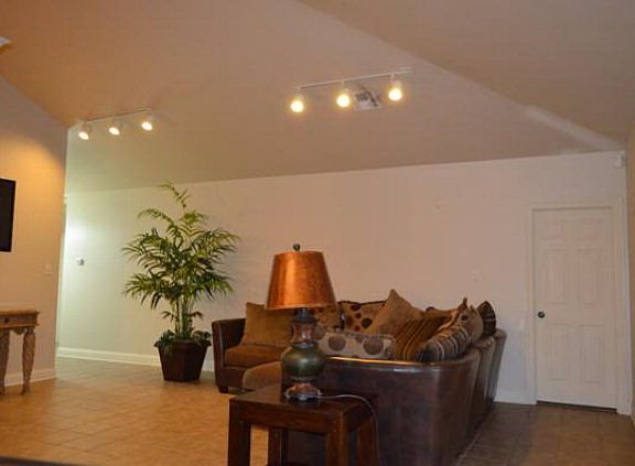 3rd image of 6655 Willie Lou Ave
