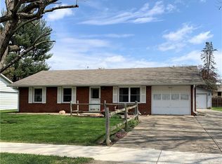 935 Ridgewood Dr, Plainfield, IN 46168