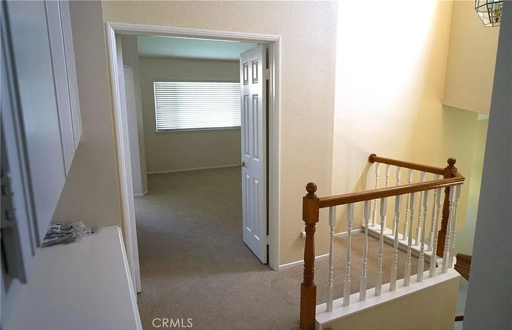 3 bed, 2.5 bath, 1754 sqft, $4,700 — Photo 3