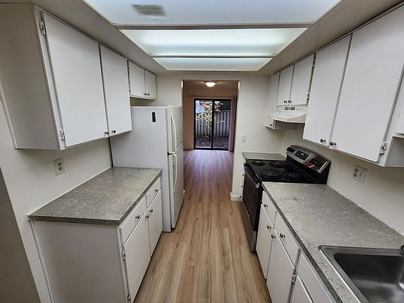 2nd image of 700 140th Ave SE #736