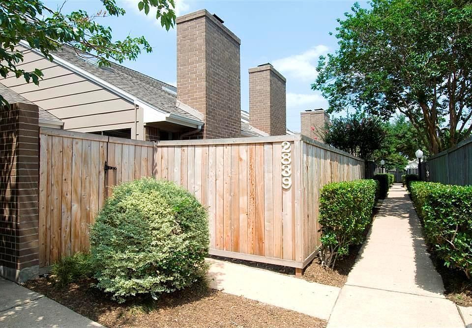 1st image of 2839 Panagard Dr #39