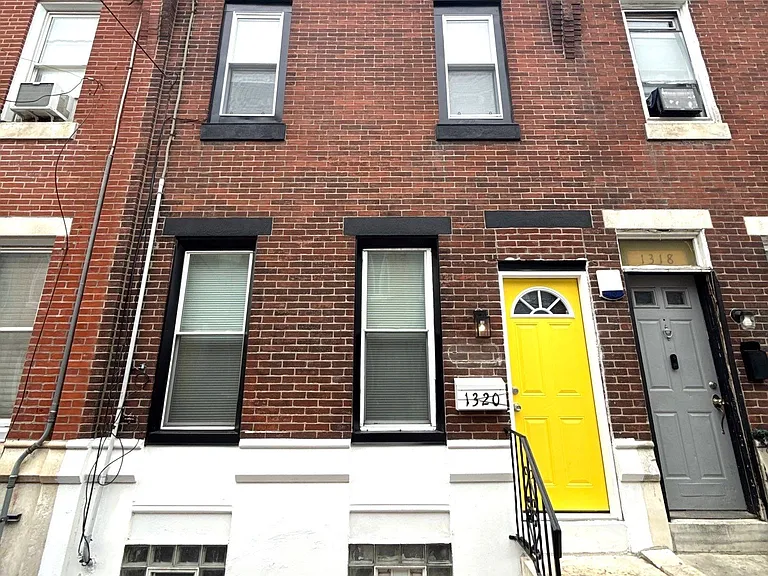 1320 S Myrtlewood St — Photo 26