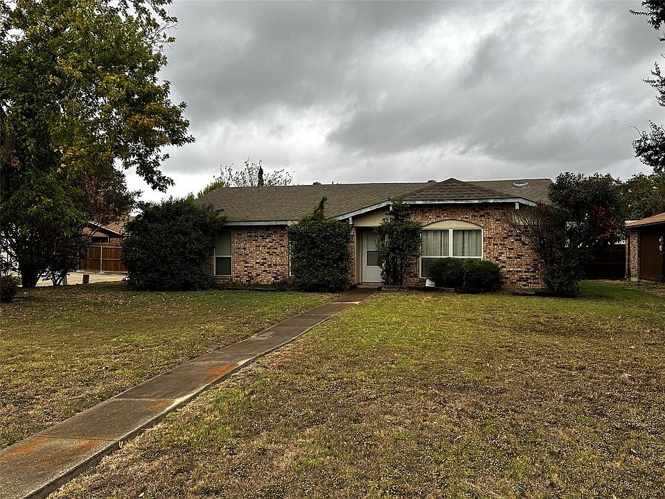 1st image of 625 Edgemere Dr
