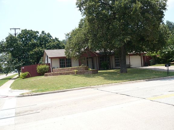2nd image of 3800 Indian Wells Dr