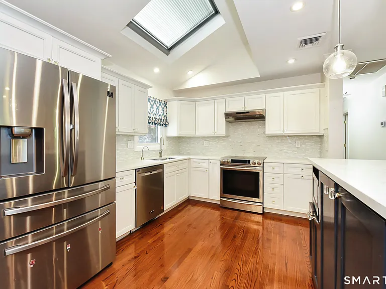 17 Grey Hollow Rd — Photo 7