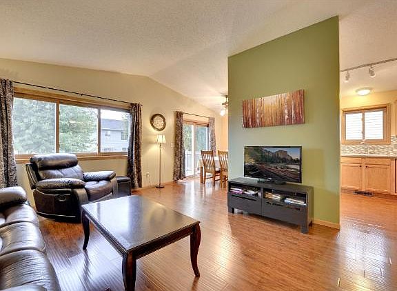 3rd image of 1568 Harvest Ln