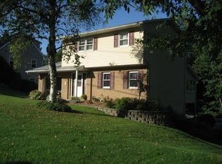 116 Skye Island Dr, Endicott, NY 13760