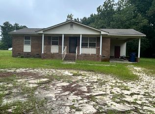 2001 Carr Creek Dr, Sanford, NC 27332