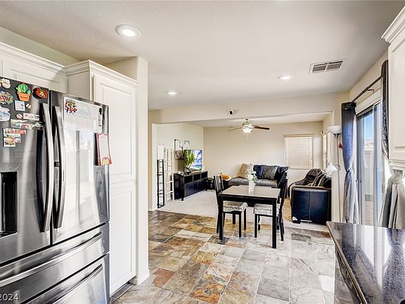 2nd image of 5044 Sacred Datura Ave