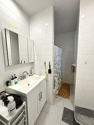 Rented by Otsuka New York | media 4