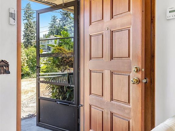 5th image of 5230 191st Street SW