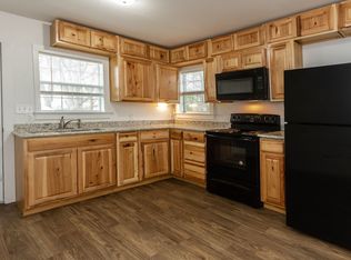 408 S Elm St, Kemp, TX 75143