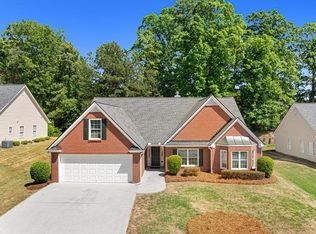 953 Natural Brook Trl, Lawrenceville, GA 30045