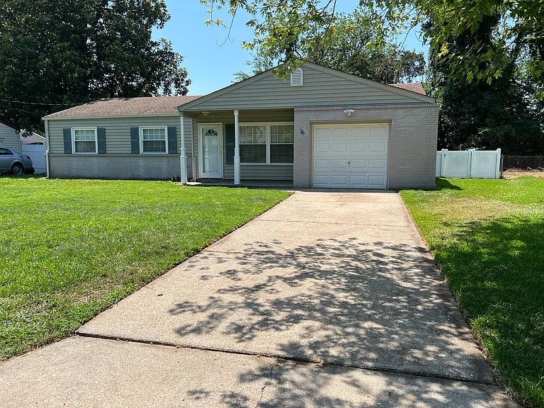 36 Deerfield Blvd — Photo 2