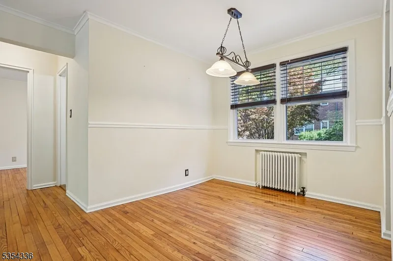 2 bed, 1.0 bath, $2,650 — Photo 4