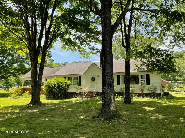 328 Ridgeview Dr, Clinton, TN 37716
