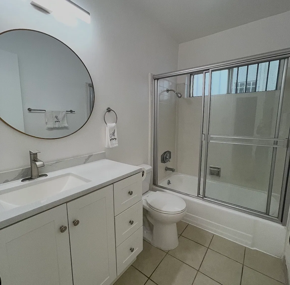 2 bed, 1.5 bath, 1100 sqft, $3,295 — Photo 3