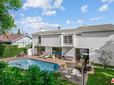 11471 W Sunset Blvd, Los Angeles, CA, 90049