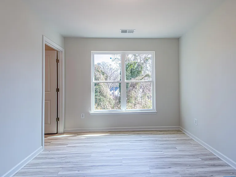 2308 Center Ave #C — Photo 17