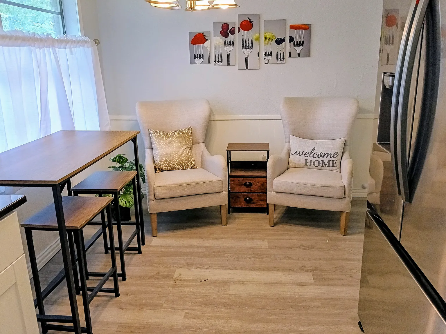 5 bed, 1606 sqft, $980 — Photo 4