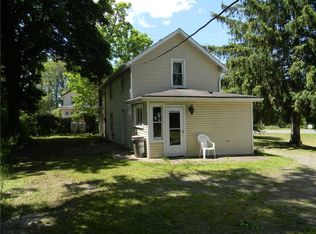 1814 Wayneport Rd, Macedon, NY 14502