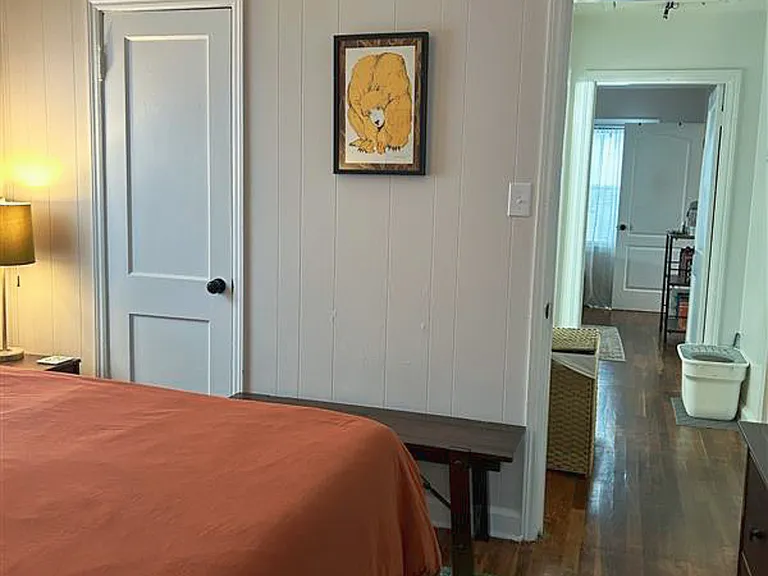 2415 Linden Ave — Photo 42