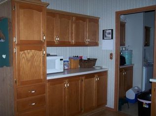 7660 S 172 E, Wolcottville, IN 46795