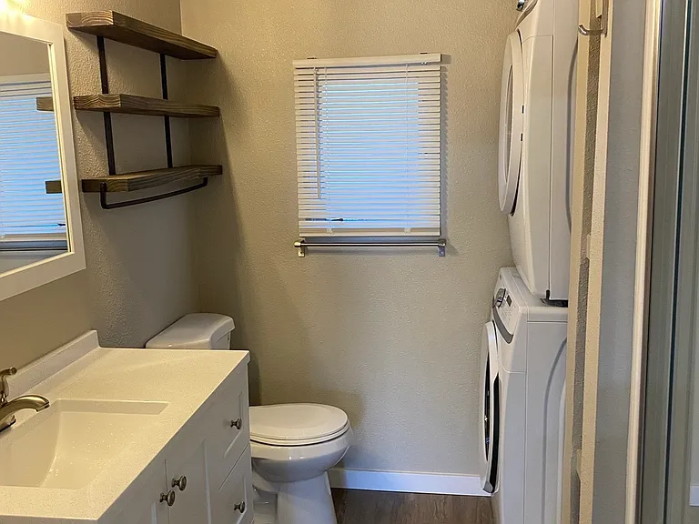 2915 W Platte Ave — Photo 14