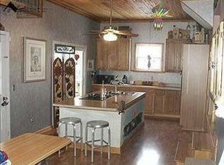 36254 Reeves Rd, Eastlake, OH 44095